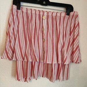 Off-the-shoulder tiered top